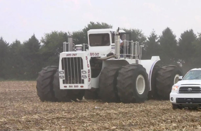 El tractor más grande del mundo