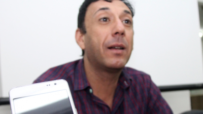 Emilio Asis y el violento oficio de hacer reír
