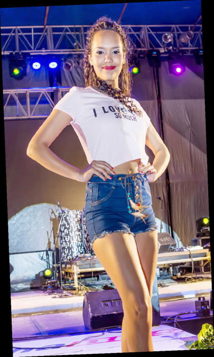 Sara-desfile.jpg