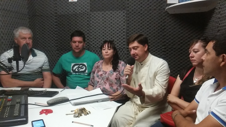 Conferncia de Prensa para anunciar la creacion de la Escuela.jpg