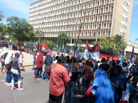 plaza11.jpg