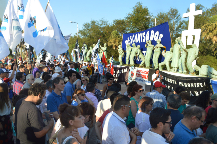 ACTO POR LOS 41 ANIVESARIO DE LA MASACRE DE MARGARITA BELEN.jpg