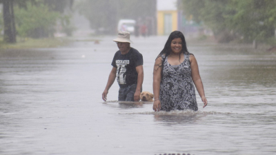 Puerta del Sol y 713, dos barrios superpoblados, los más castigados