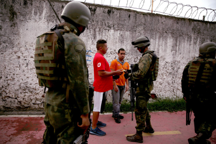 brasil-favela.jpg