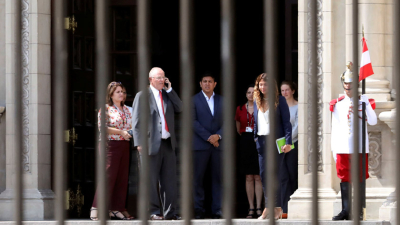 Renunció el presidente de Perú