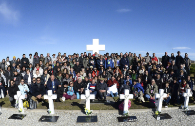Las tumbas de los héroes argentinos enterrados en Malvinas ya tienen nombres