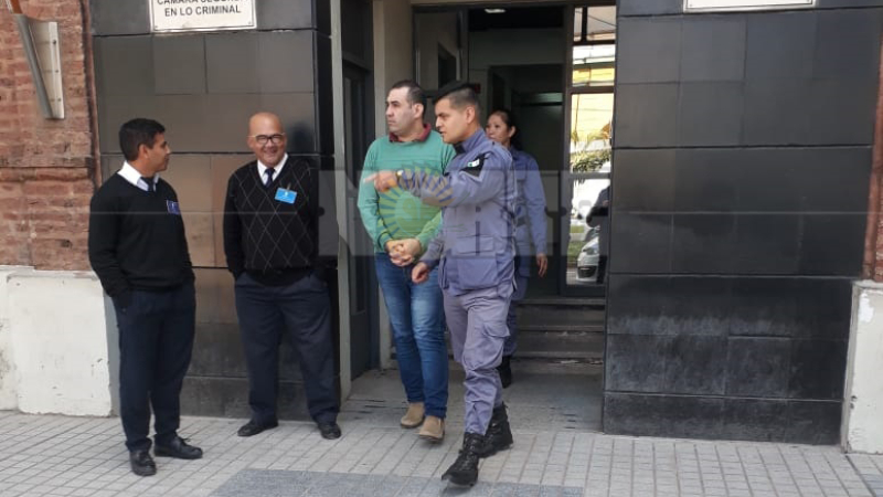 Comenzó el juicio por el supuesto abuso sexual de un discjockey a sus dos cuñadas