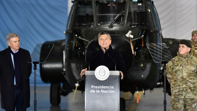 Macri dio ‘nueva directiva‘ de defensa nacional: los militares colaborarán con la seguridad interior