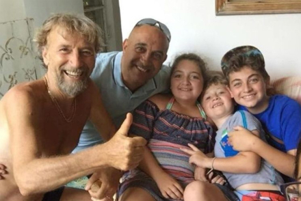 El doctor  Citriniti y la familia de Marissa..jpg