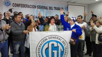 Más sindicatos anuncian su adhesión al paro y movilización del 25
