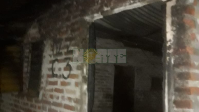 Buscan a un sujeto por incendiar casa de su exmujer y tres hijos