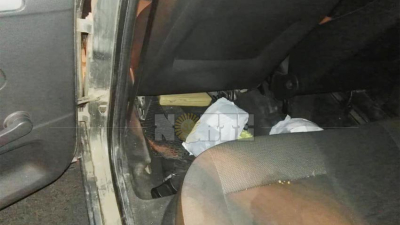 Puente Belgrano: sargento de la Policía quiso huir, chocó y le encuentran droga