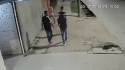 Así fue el ataque mortal de un joven en pleno barrio Sarmiento de Sáenz Peña