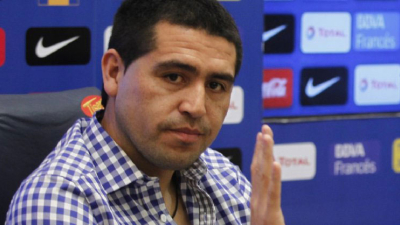 Riquelme: “Los hinchas tienen que estar con la frente alta”