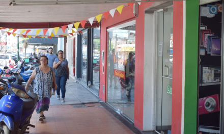 COMERCIOS-EN-JAQUE1.jpg