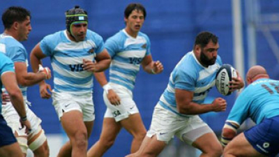 Argentina XV tuvo el aporte del chaqueño Lucas Favre para quedar cerca del título