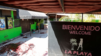 México: sicarios ingresaron a un bar y asesinaron a 14 personas