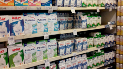 La leche por las nubes: faltan marcas y se registran aumento en los precios