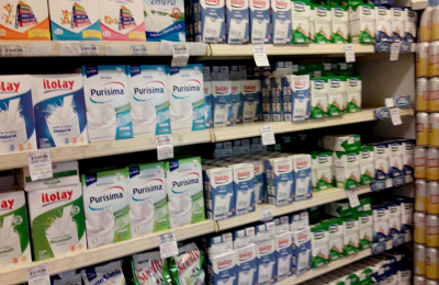 La leche por las nubes: faltan marcas y se registran aumento en los precios
