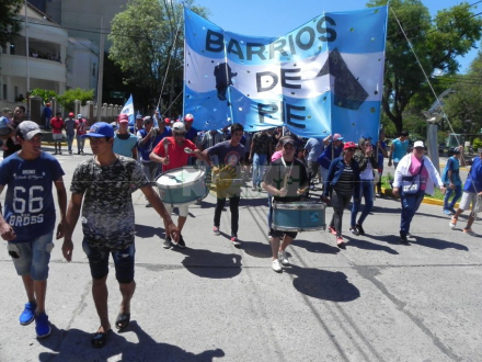 barrios.jpg