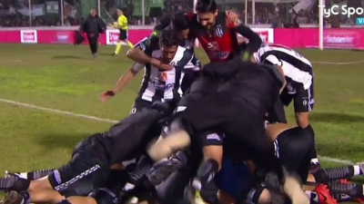 Central Córdoba le ganó en los penales a Sarmiento y ascendió a primera división