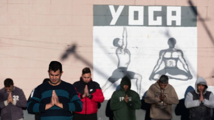 yoga4.jpg