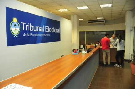 tribuna-electoral.jpg