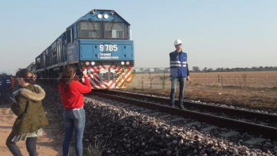 Dietrich encabeza la prueba de 100 vagones desde Los Frentones