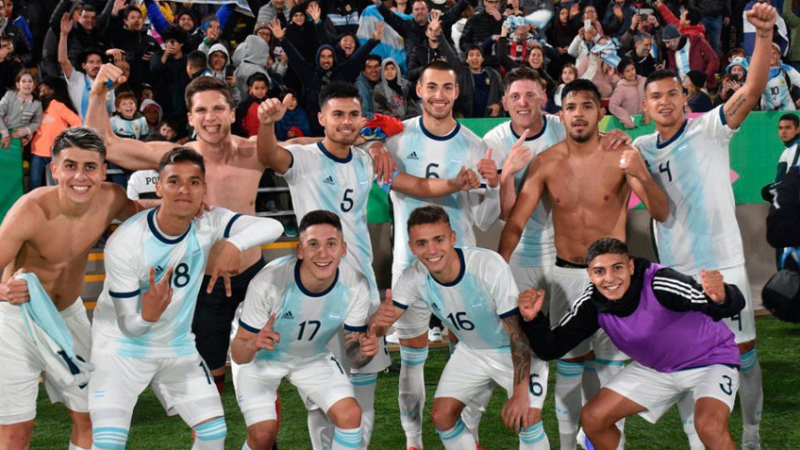 Argentina estiró su dominio en fútbol y recuperó el cetro luego de 16 añoszurdazo