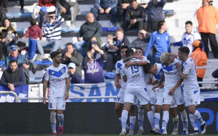 velez.jpg