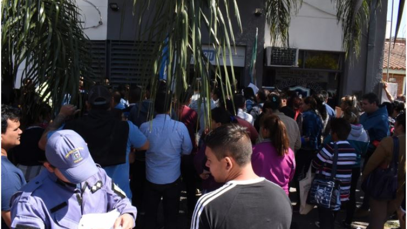 La División Antecedentes Personales pide a los interesados concurrir con turno previo