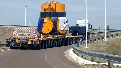 Cortarán tránsito en el puente a la medianoche para el paso del camión que transporta la turbina
