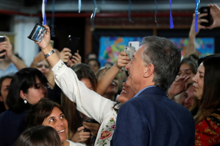 Macri voto.jpg