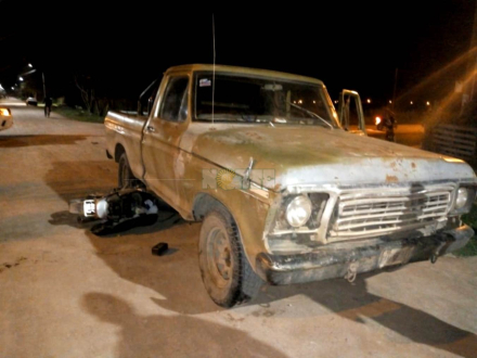 58accidente moto y camioneta.jpeg