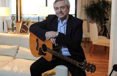 Fernández podría ser el primer presidente que asista al Festival de Cosquín