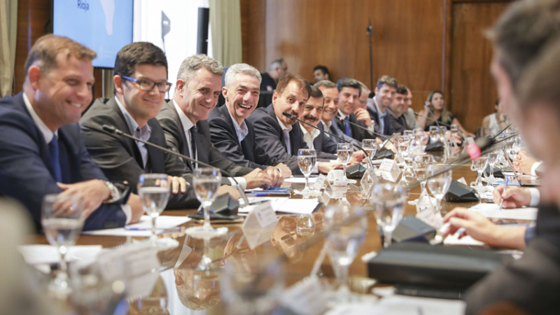 Plantean la creación de la Administración Federal de la Hidrovía del río Paraná