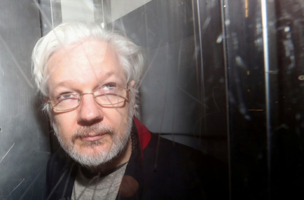 julian assange.jpg