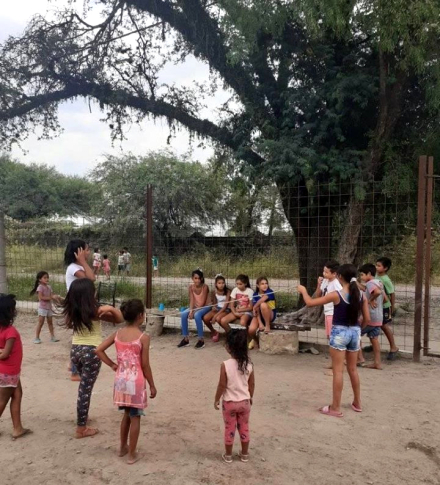 La Casita del Árbol Ayala.jpg
