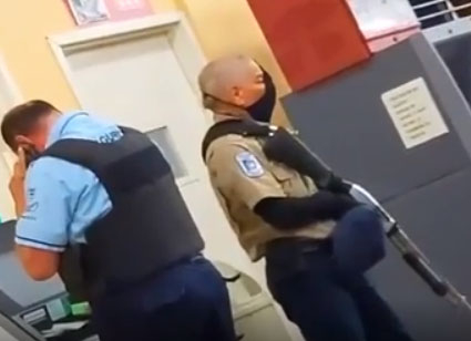 policiatanga foto.jpg