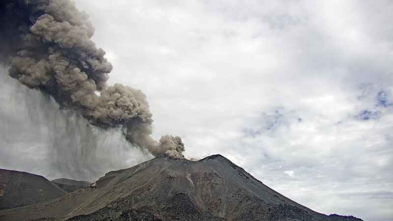Chile: Nevados de Chillán presenta pulso eruptivo en la tarde del martes