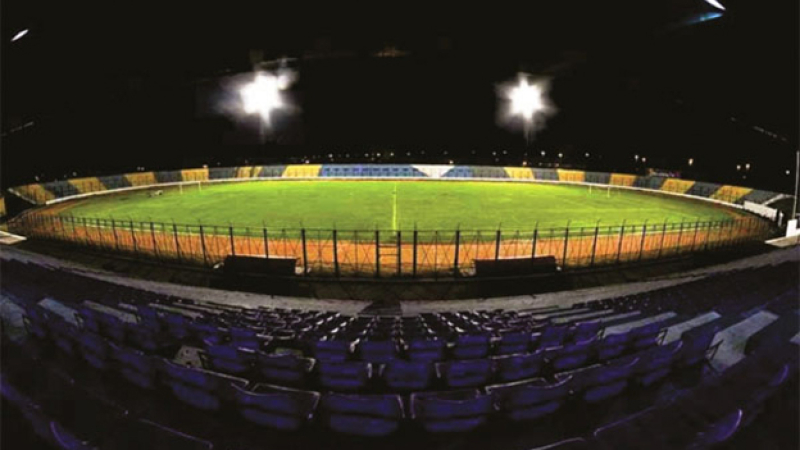 La alternativa para el fútbol es trasladarlo al norte