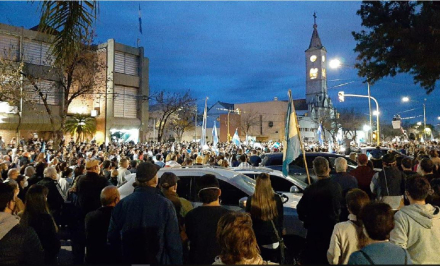 Avellaneda pueblada 1.JPG