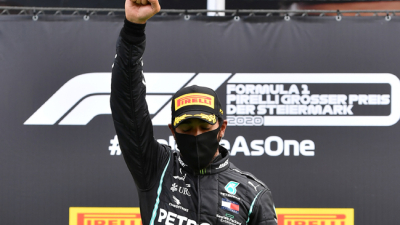 Dominio de Hamilton y rápida despedida de Ferrari por choque entre sus pilotos