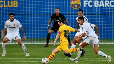 Lio Messi, con la cinta de capitán, jugó su primer amistoso en la era Koeman