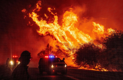 Al menos 29 muertos por incendios forestales en Estados Unidos y se preparan para "muertes masivas"