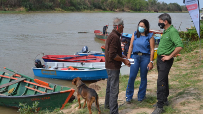 La municipalidad de Barraqueras realizó el registro y patentamiento de pescadores comerciales