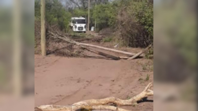 Otra embestida de la guardia Guashek: esta vez retuvieron un camión que repartía agua a la zona rural