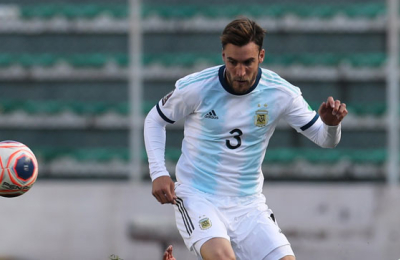 Nicolás Tagliafico entrenó con normalidad y es fija en el once
