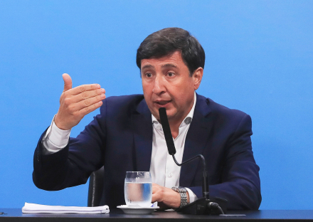 Ministro Arroyo.JPG