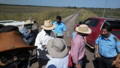 Productores ganaderos cortaron la ruta 90